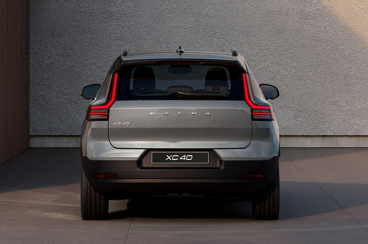The New Volvo XC40 Exterior FullRear