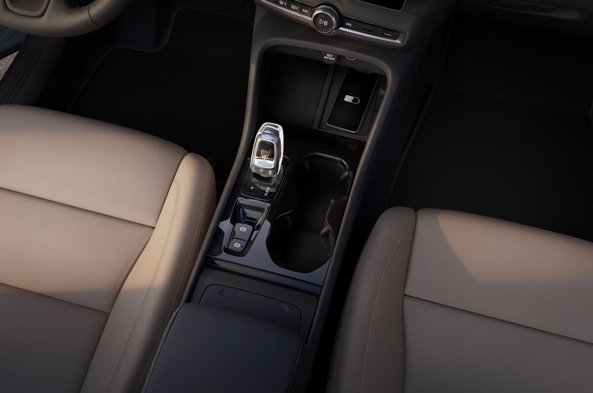 The New Volvo XC40 Interior Center Console