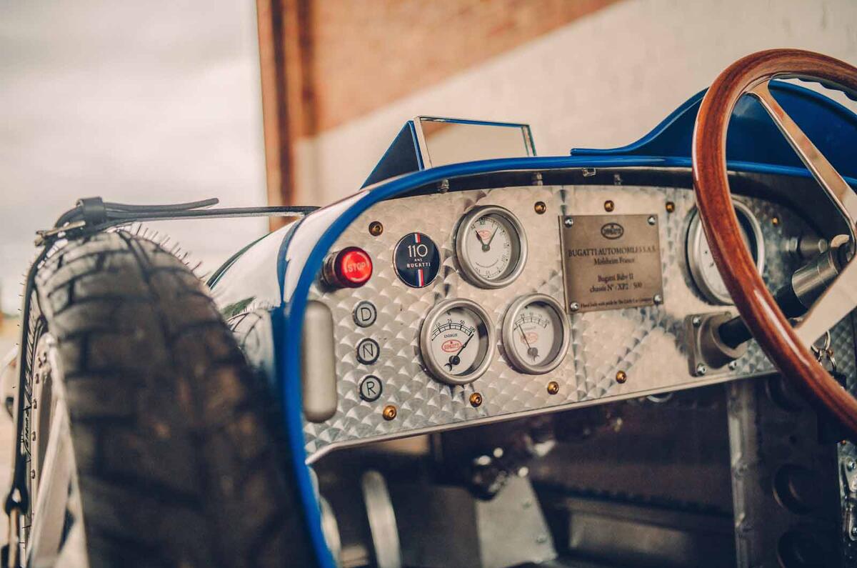 Bugatti Baby II  dash