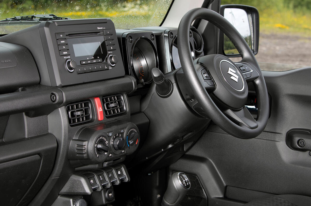 TheNewJimnyLightCommercialVehicle 03