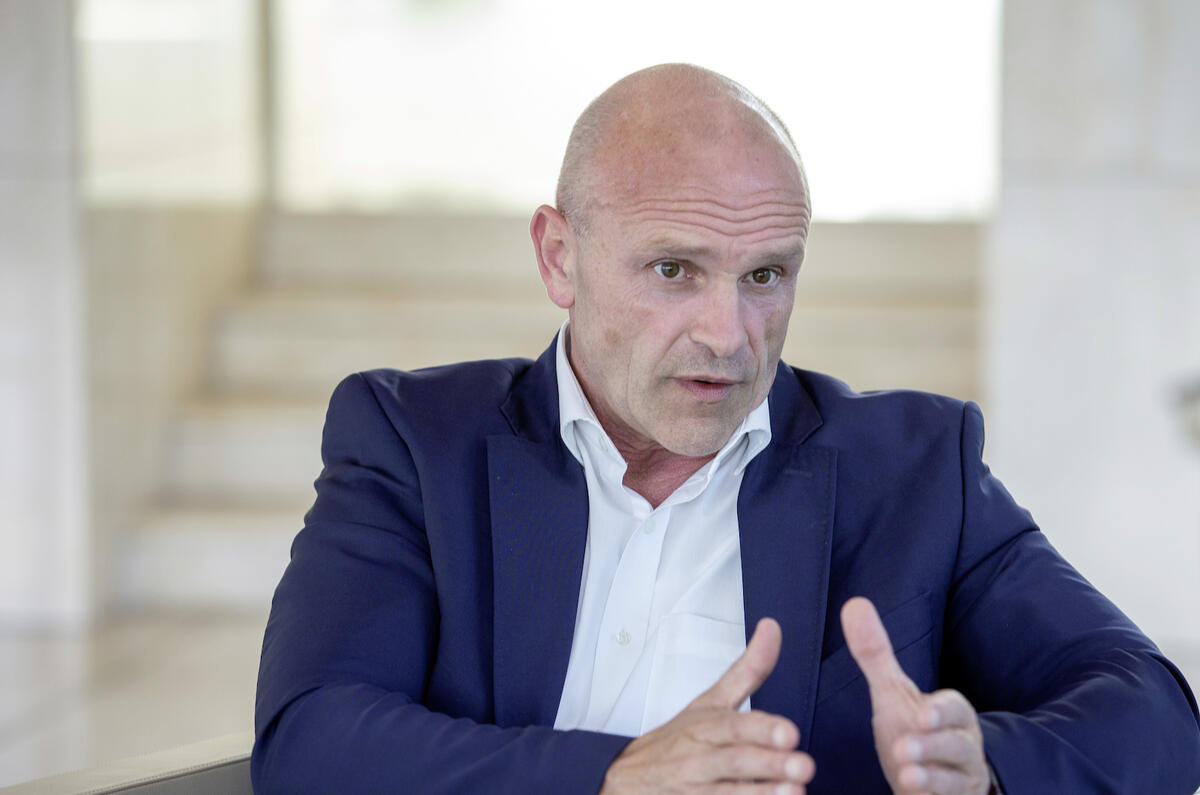 Thomas Ulbrich Thomas Ulbrich