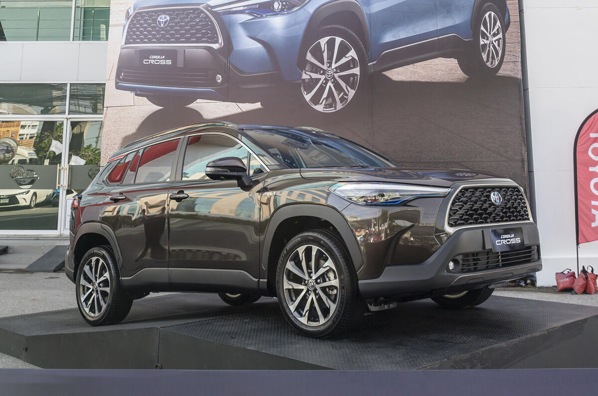 2020 Toyota Corolla Cross Thailand launch - front 2020 Toyota Corolla Cross Thailand launch - front