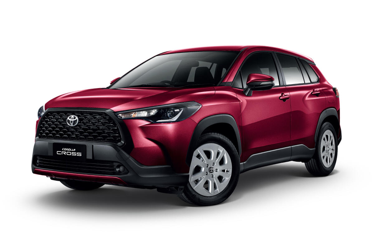 2020 Toyota Corolla Cross Thailand launch - front 2020 Toyota Corolla Cross Thailand launch - front