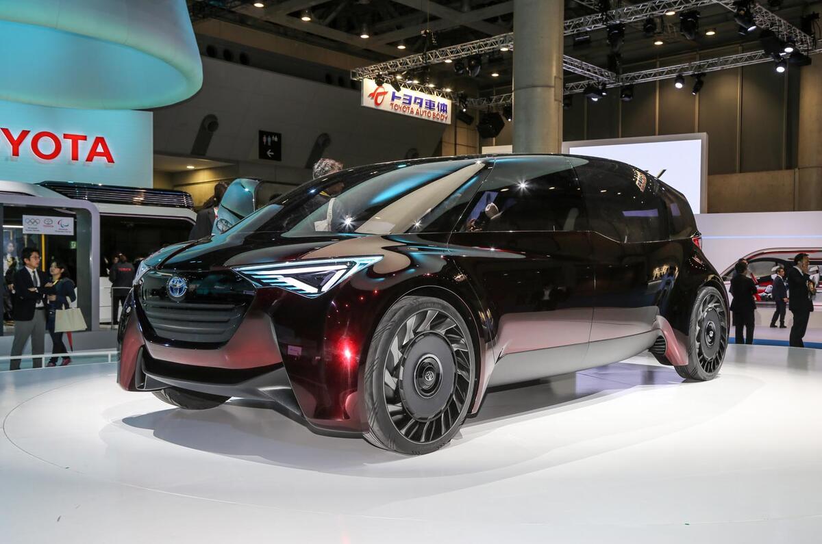 Toyota’s hydrogen-powered S-Class rival