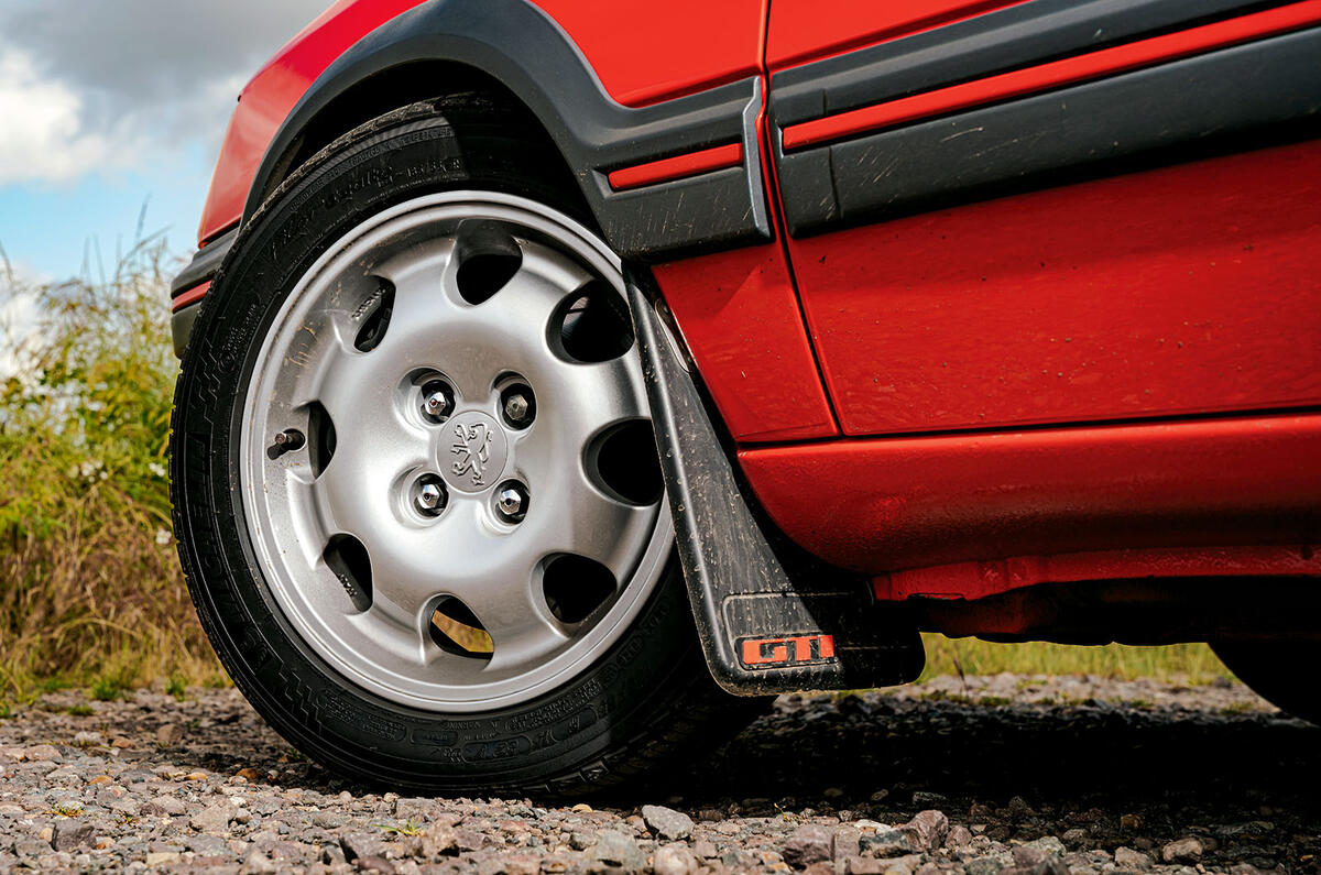 Tolman 205 GTI alloys