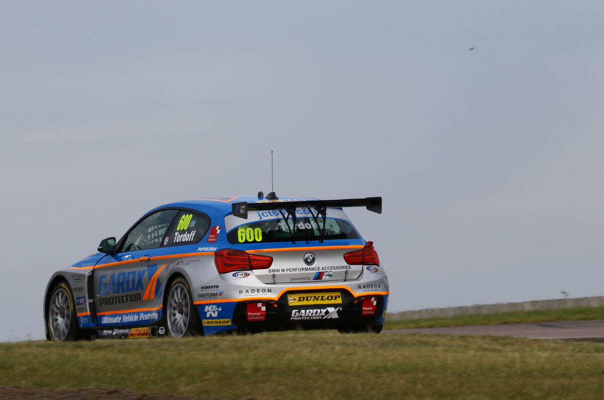 Rockingham BTCC: Tordoff maintains championship lead