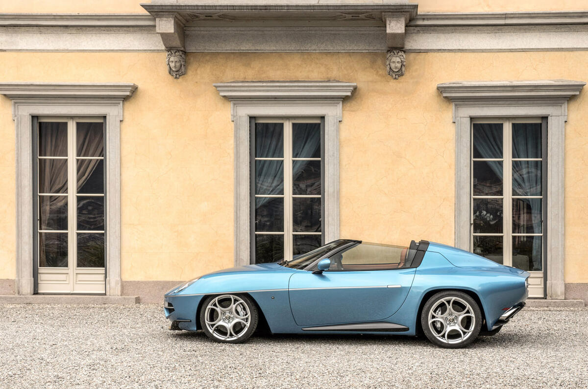 Touring Superleggera Disco Volante Spyder