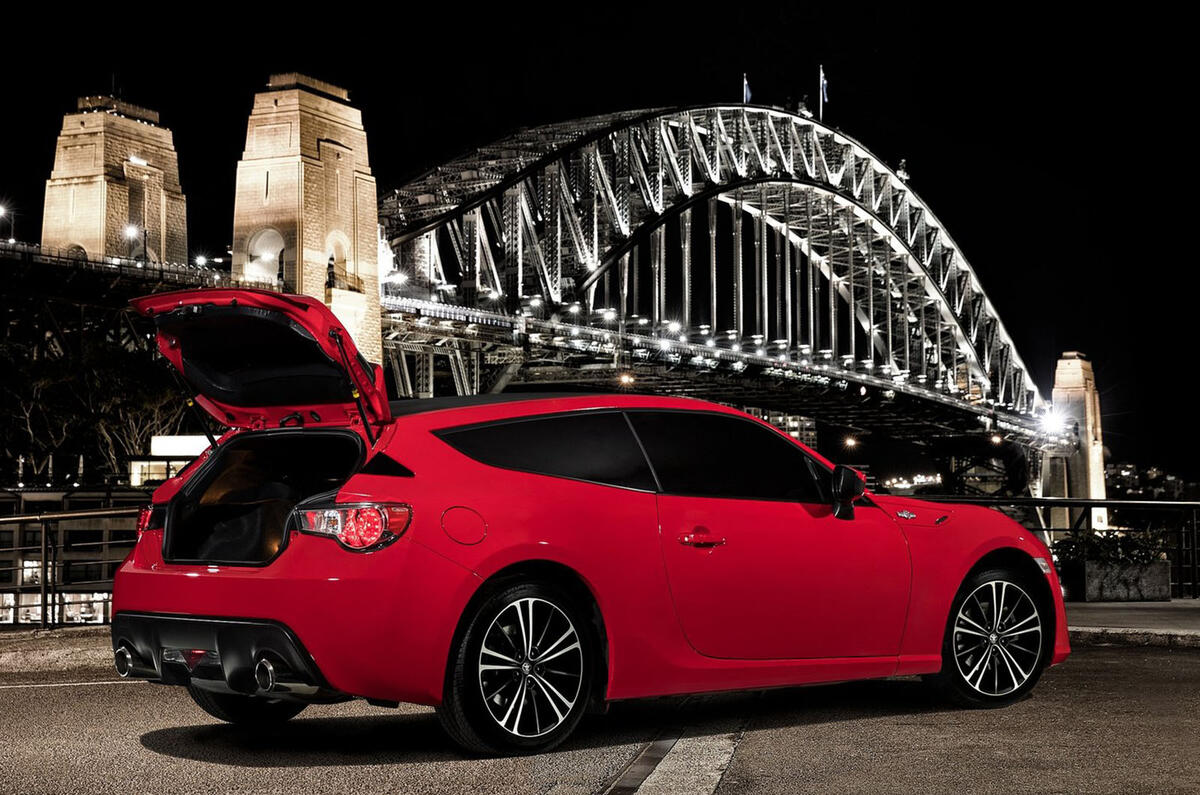 Toyota GT86 Shooting Brake concept