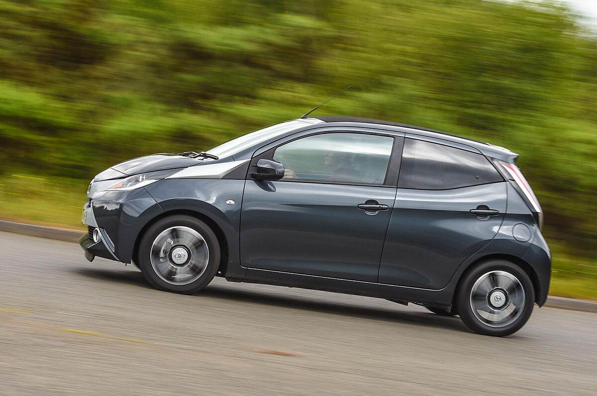 Toyota aygo 2016