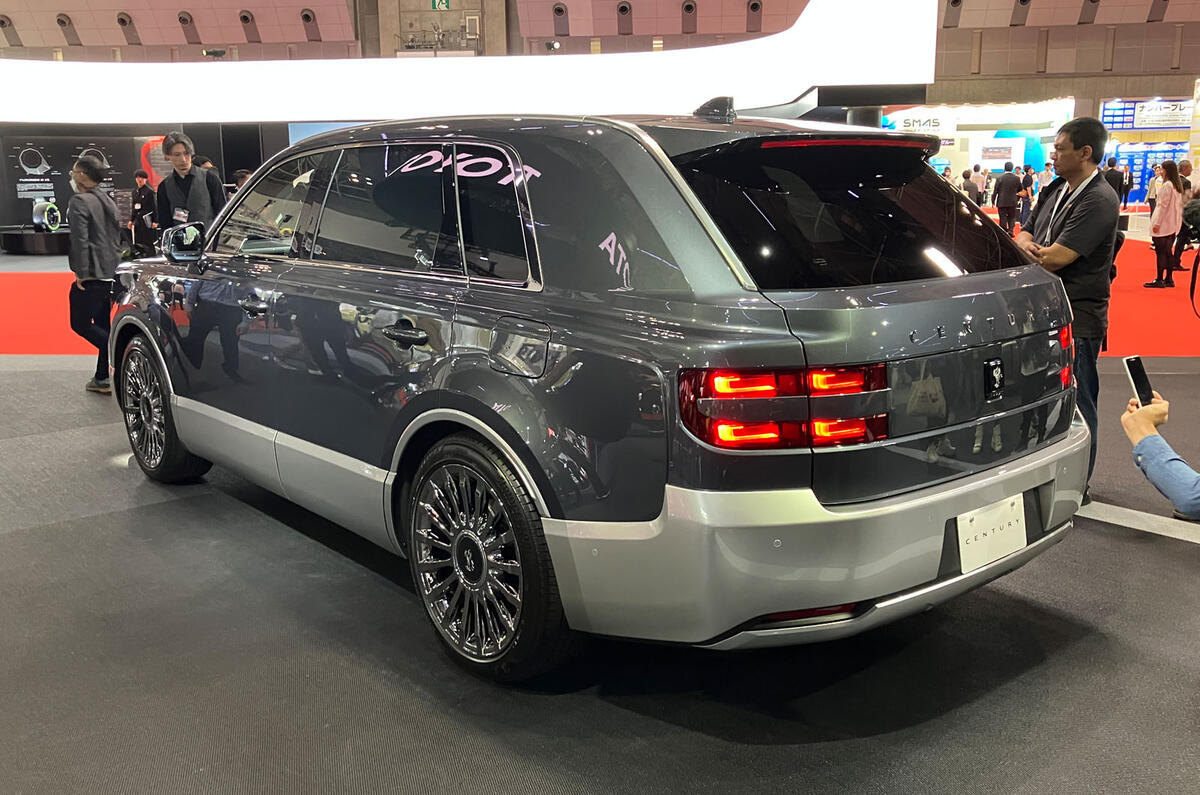 Toyota Century SUV Tokyo motor show 2023 rear left quarter Toyota Century SUV Tokyo motor show 2023 rear left quarter