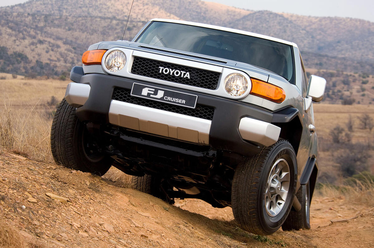 Toyota FJ Cruiser front off road Toyota FJ Cruiser front off road
