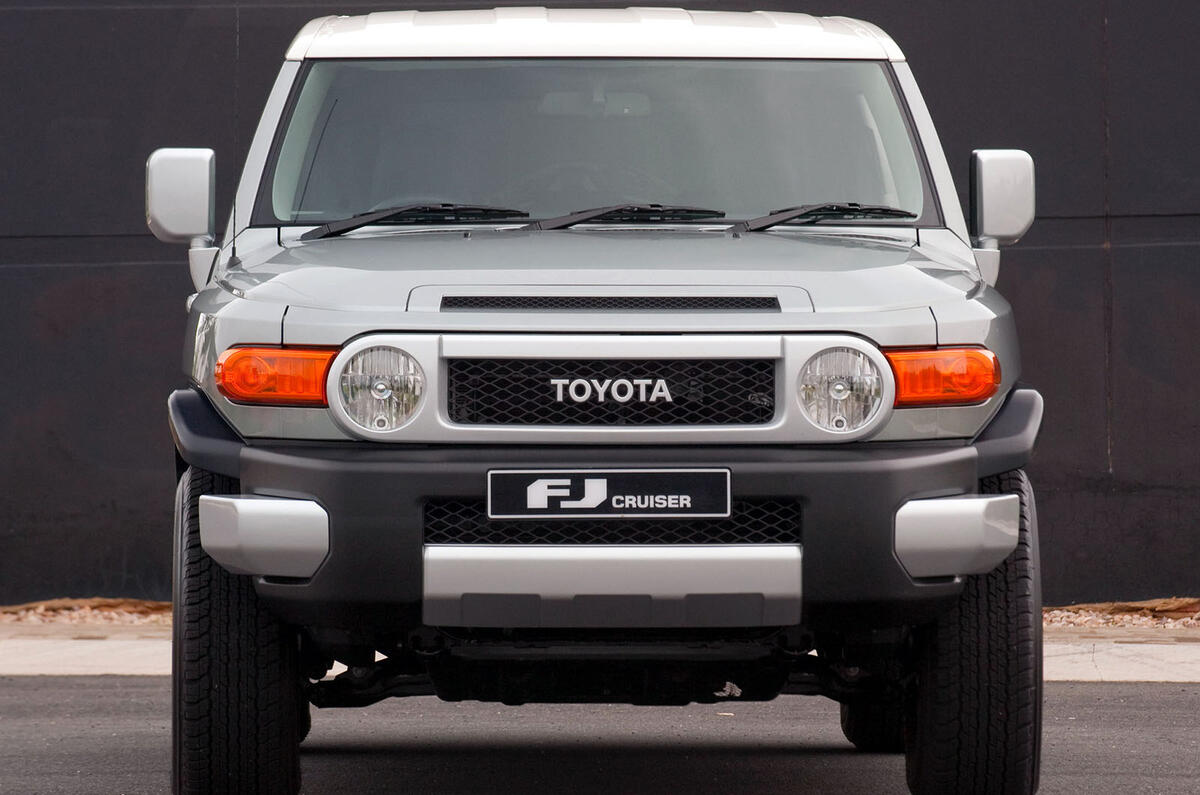 Toyota FJ Cruiser front Toyota FJ Cruiser front