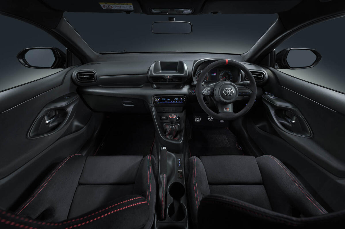 Toyota GR Yaris GRMN 19