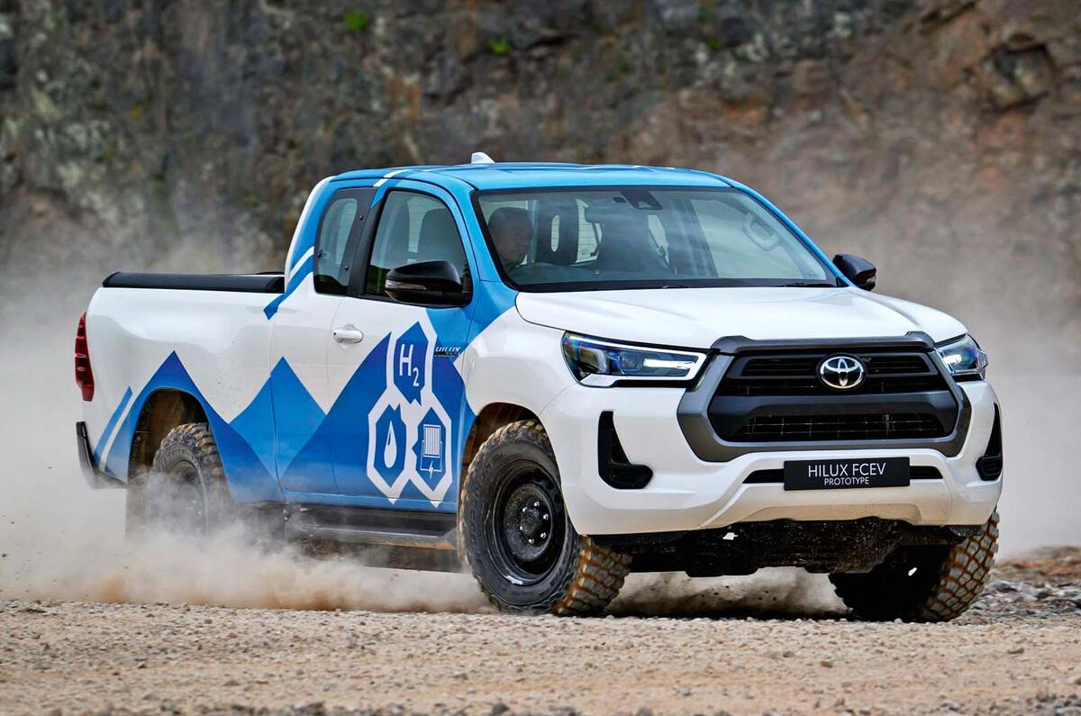 Toyota Hilux hydrogen fuel cell