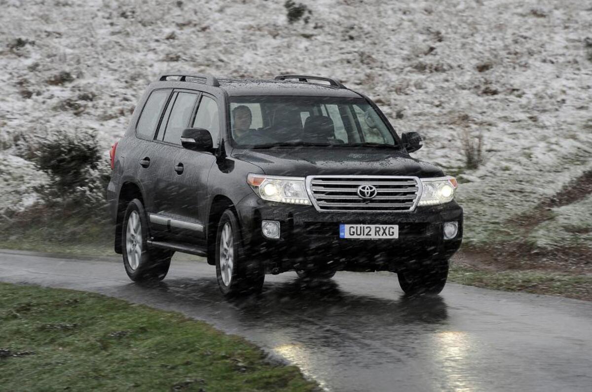 Toyota Land Cruiser V8