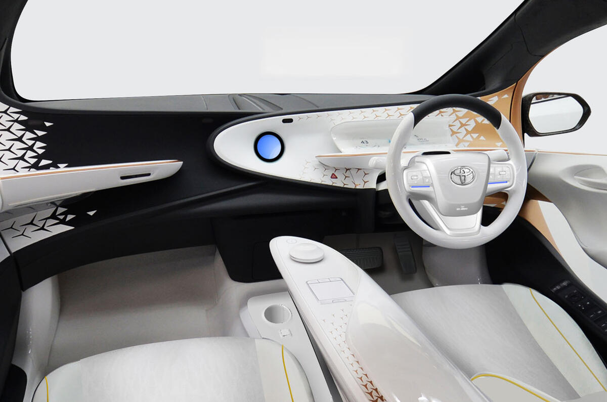 2019 Toyota LQ concept - Tokyo motor show