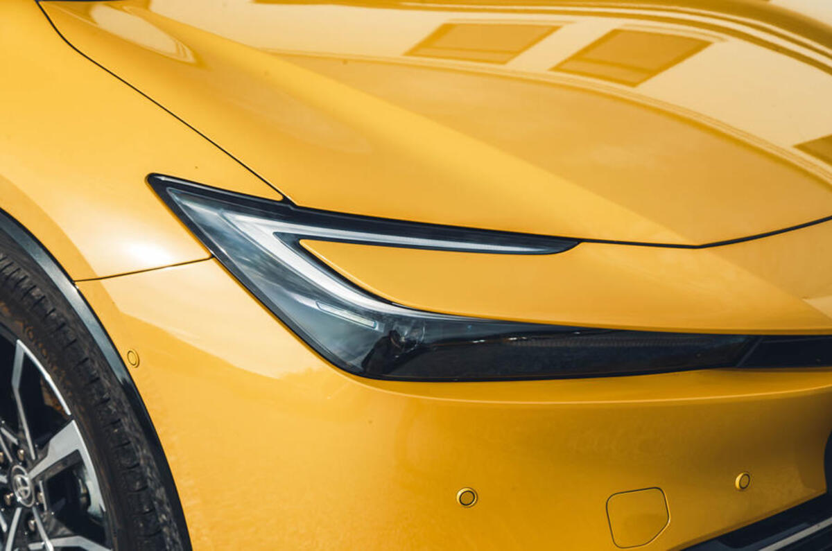 toyota prius 2023 headlight detail toyota prius 2023 headlight detail