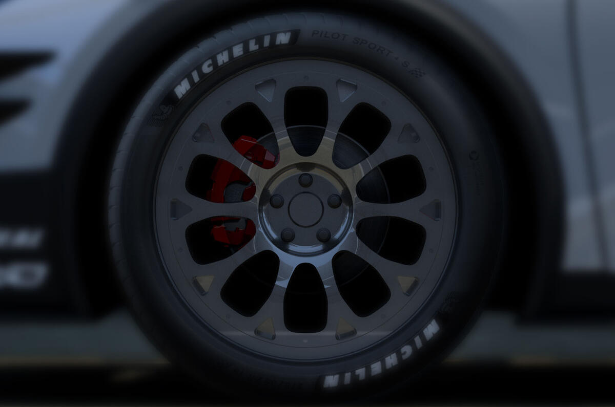 Toyota Prius Le Mans GR 2023 wheel