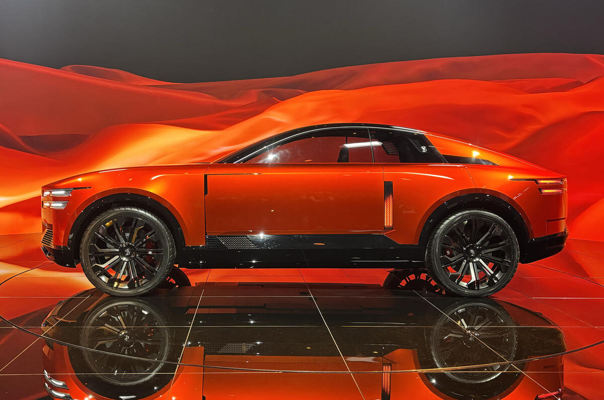 Toyota Century coupe concept side  Toyota Century coupe concept side