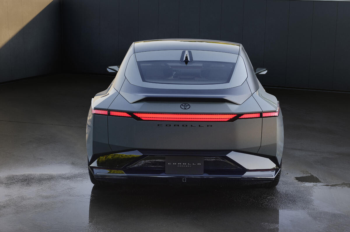 Toyota Corolla Concept 10