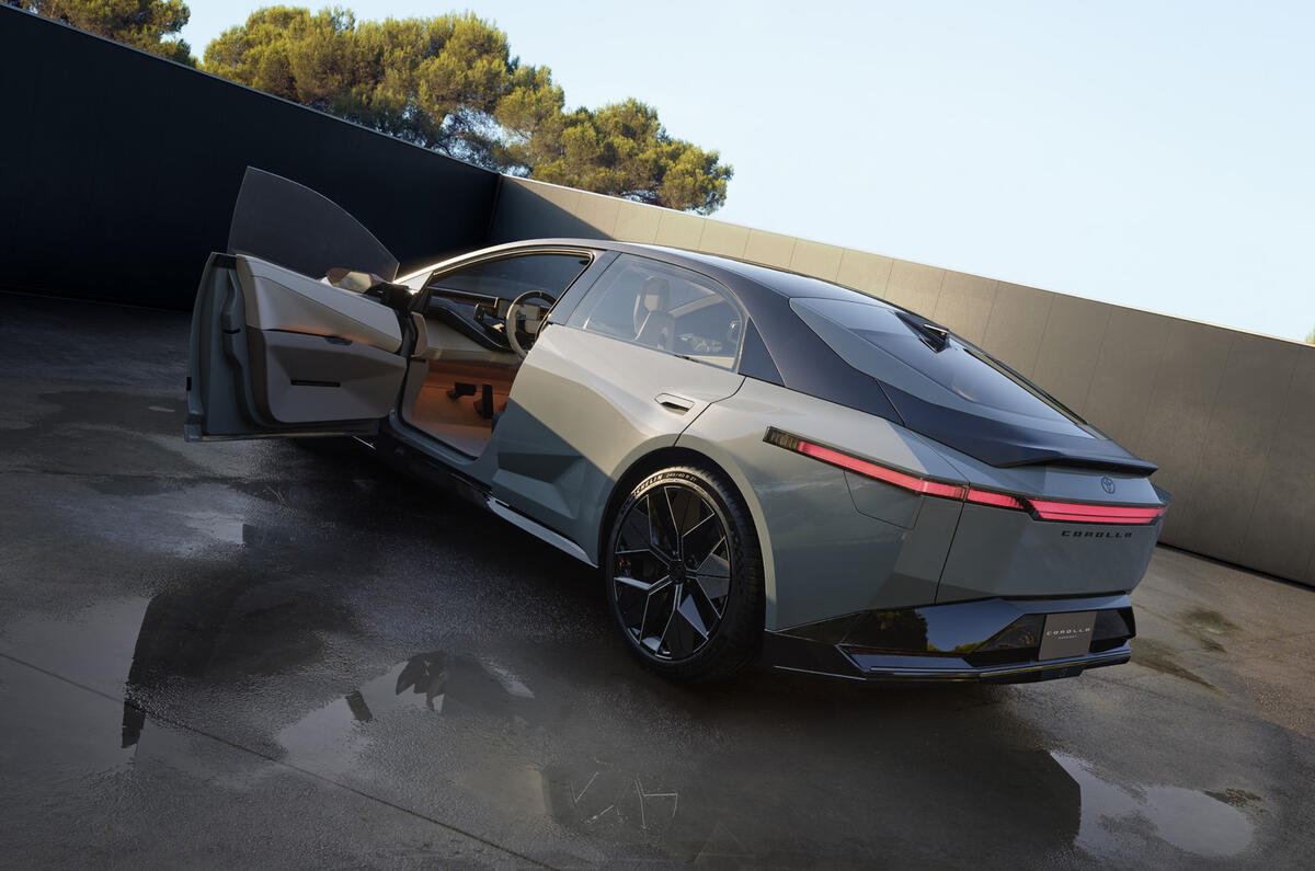 Toyota Corolla Concept 3