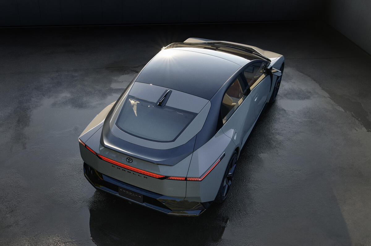 Toyota Corolla Concept 8