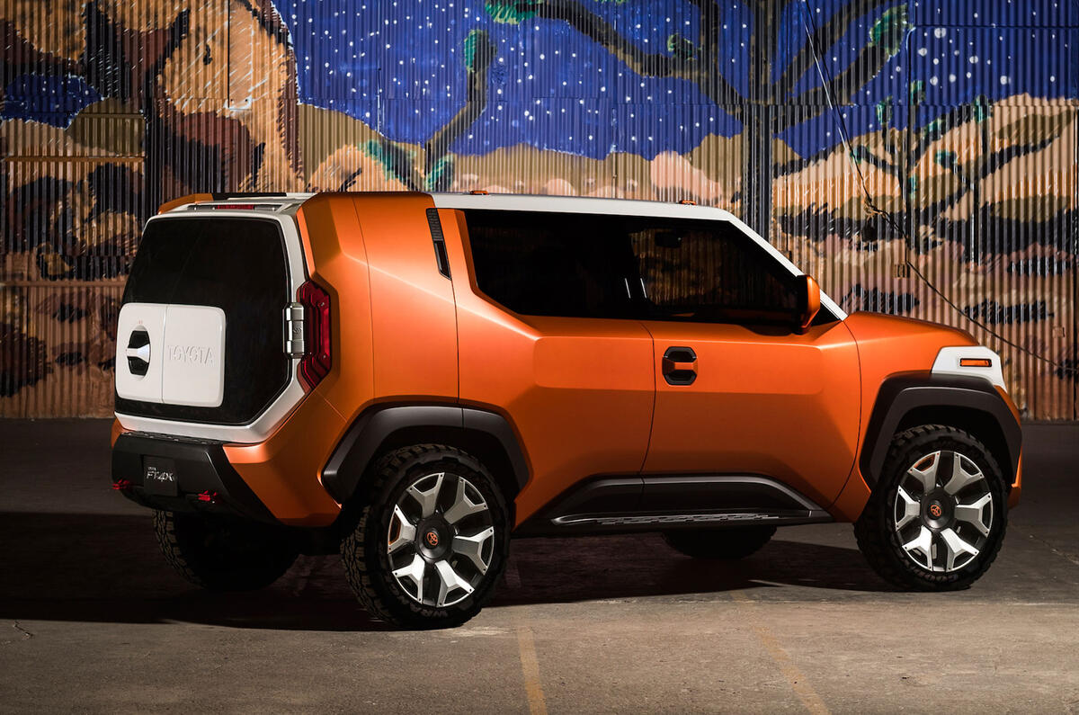 Toyota FT-4X revealed in New York as urban SUV concept