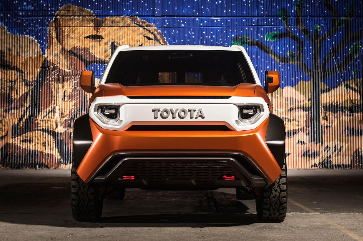 Toyota FT-4X revealed in New York as urban SUV concept