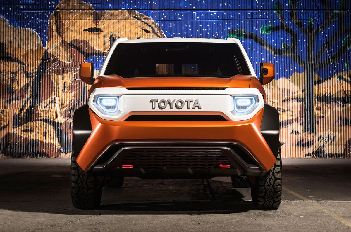 Toyota FT-4X revealed in New York as urban SUV concept