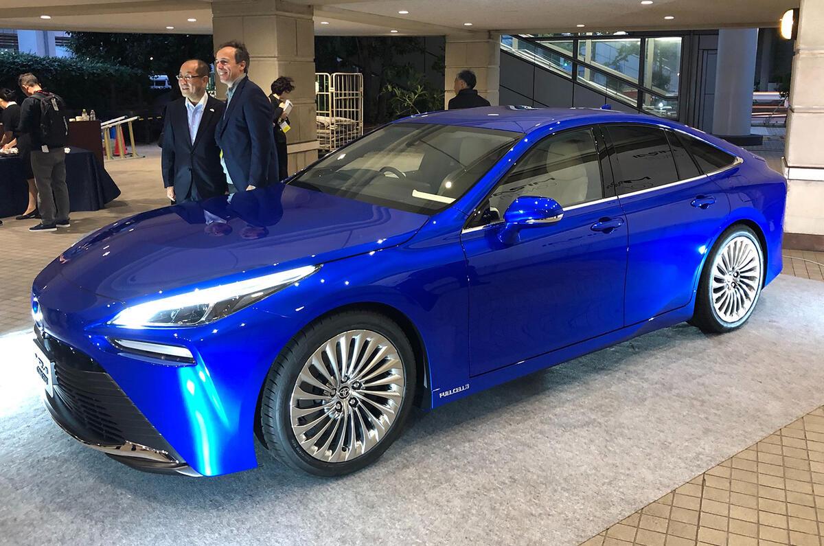 Toyota Mirai concept hydrogen fuel cell car - front