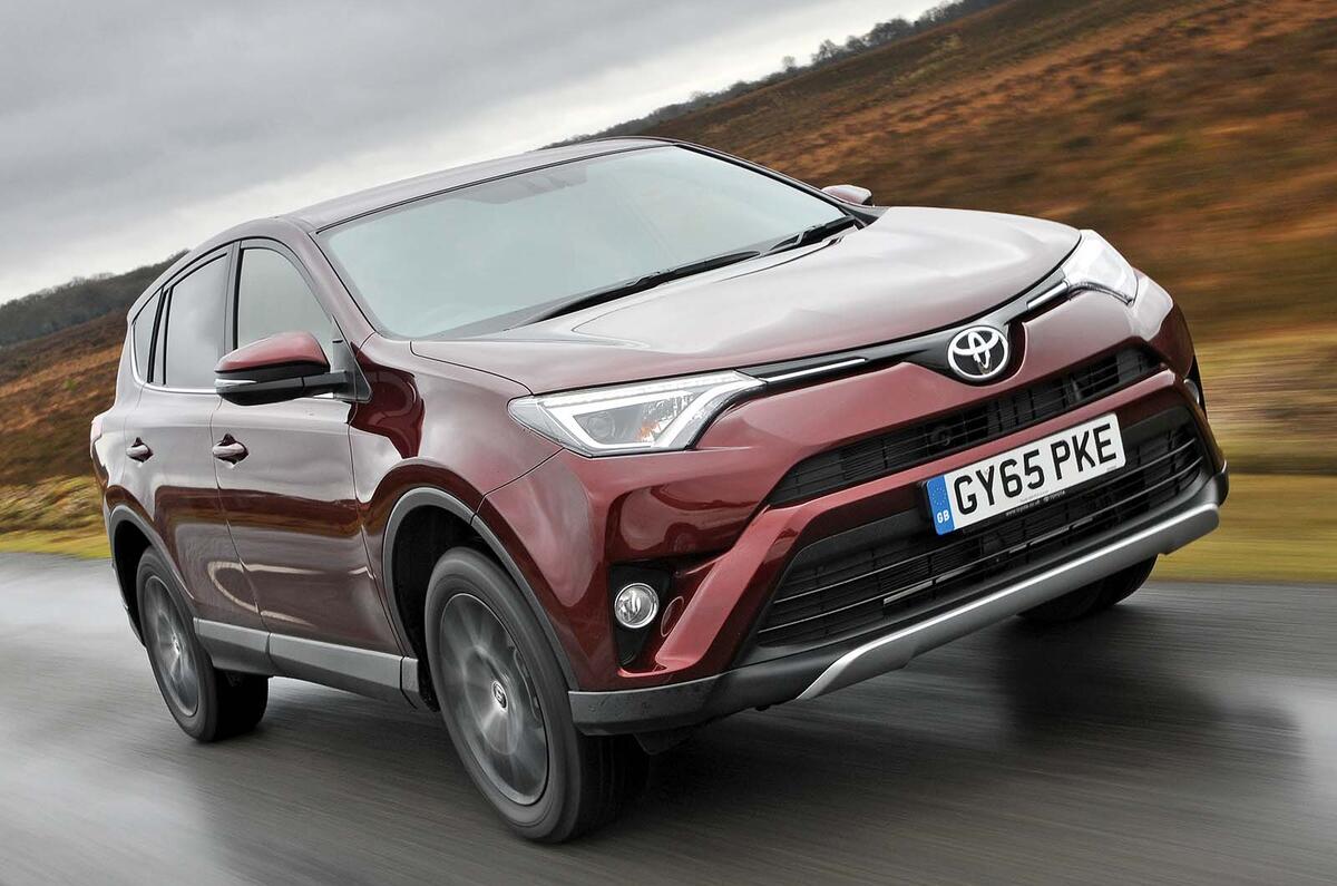 Toyota RAV 4 front three quarter