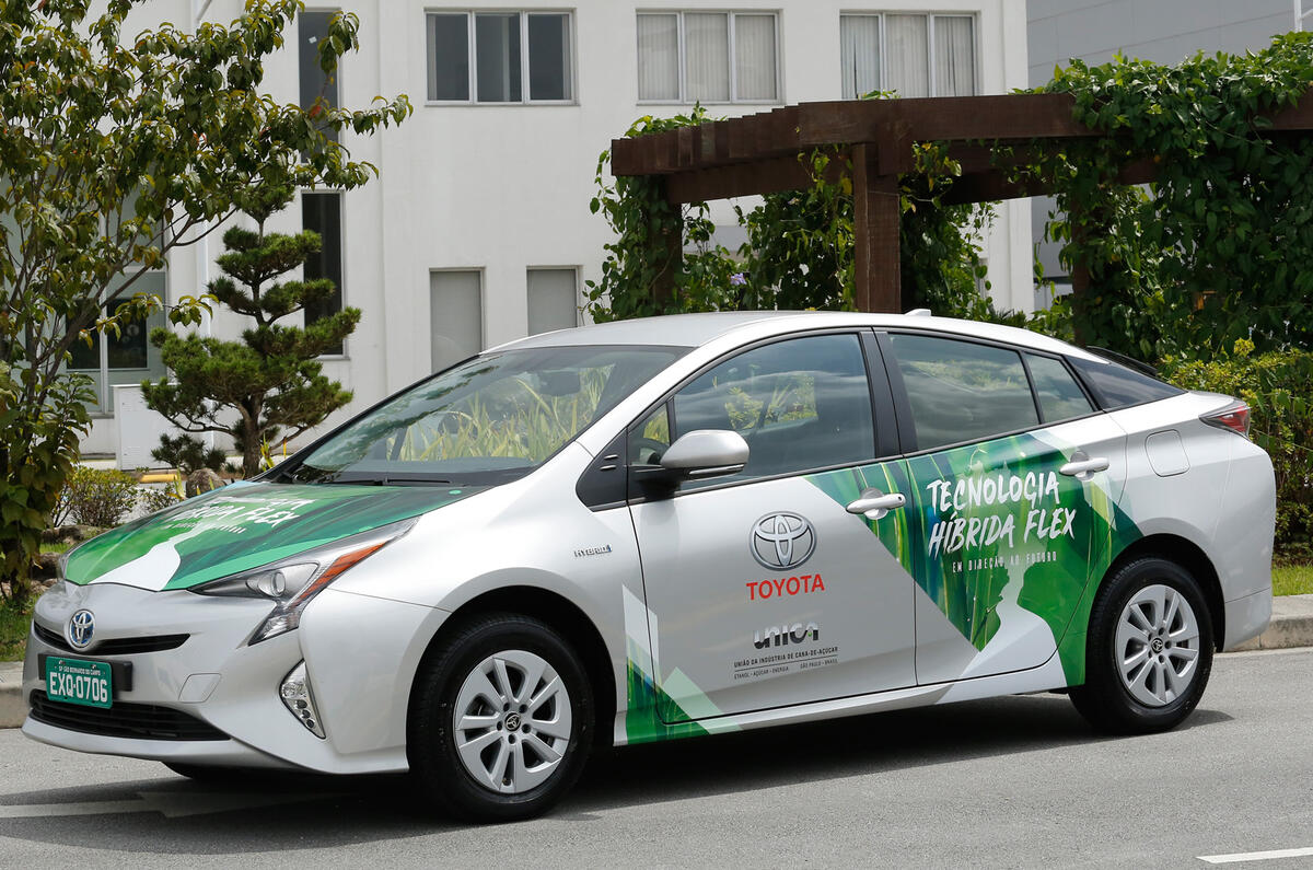 Toyota Prius Hybrid FFV