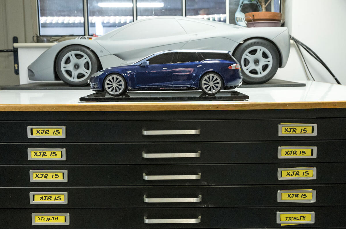 Tesla Model S Shooting Brake