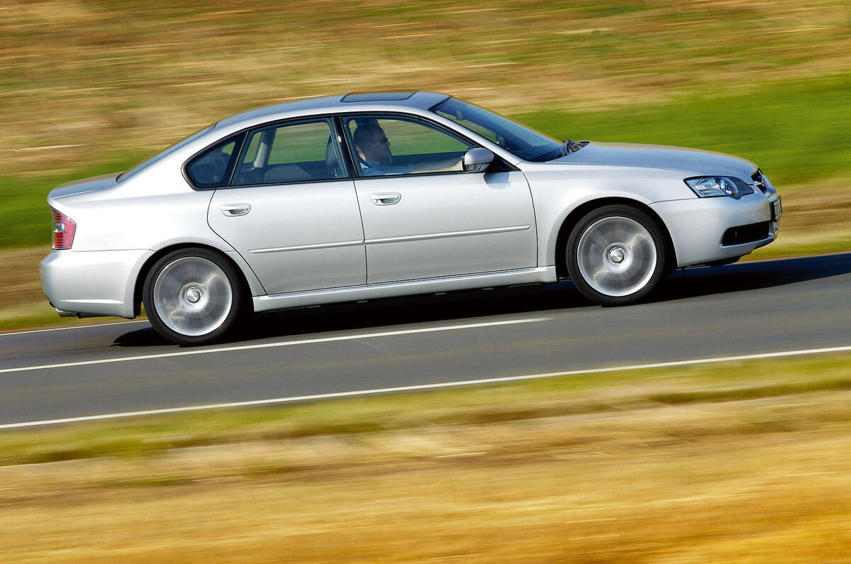Subaru Legacy 3.0 R Spec B