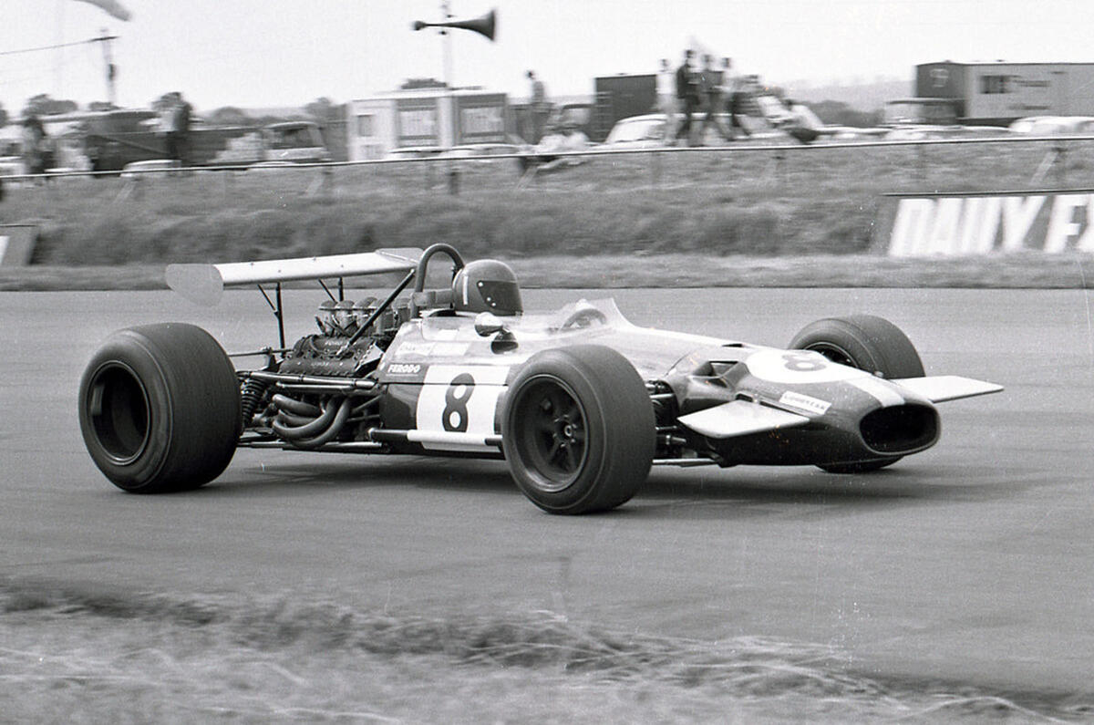 UK NEG 1969 519 0005