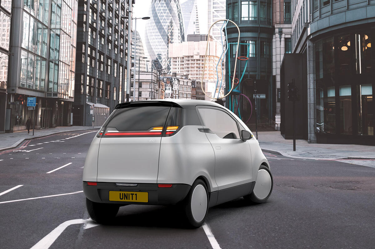 Uniti One static rear