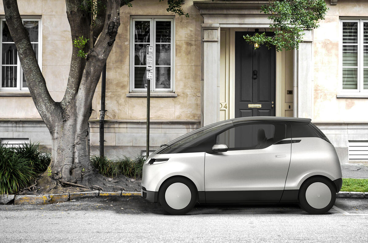 Uniti One static side