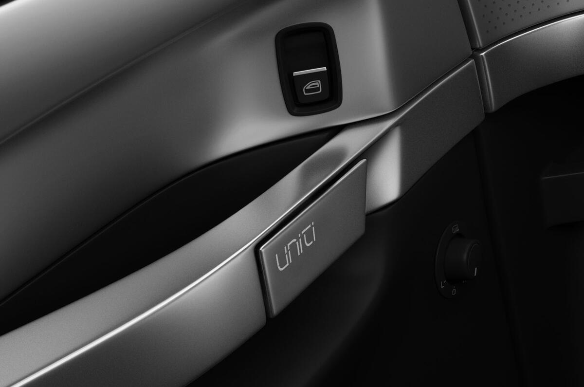 Uniti One door handle