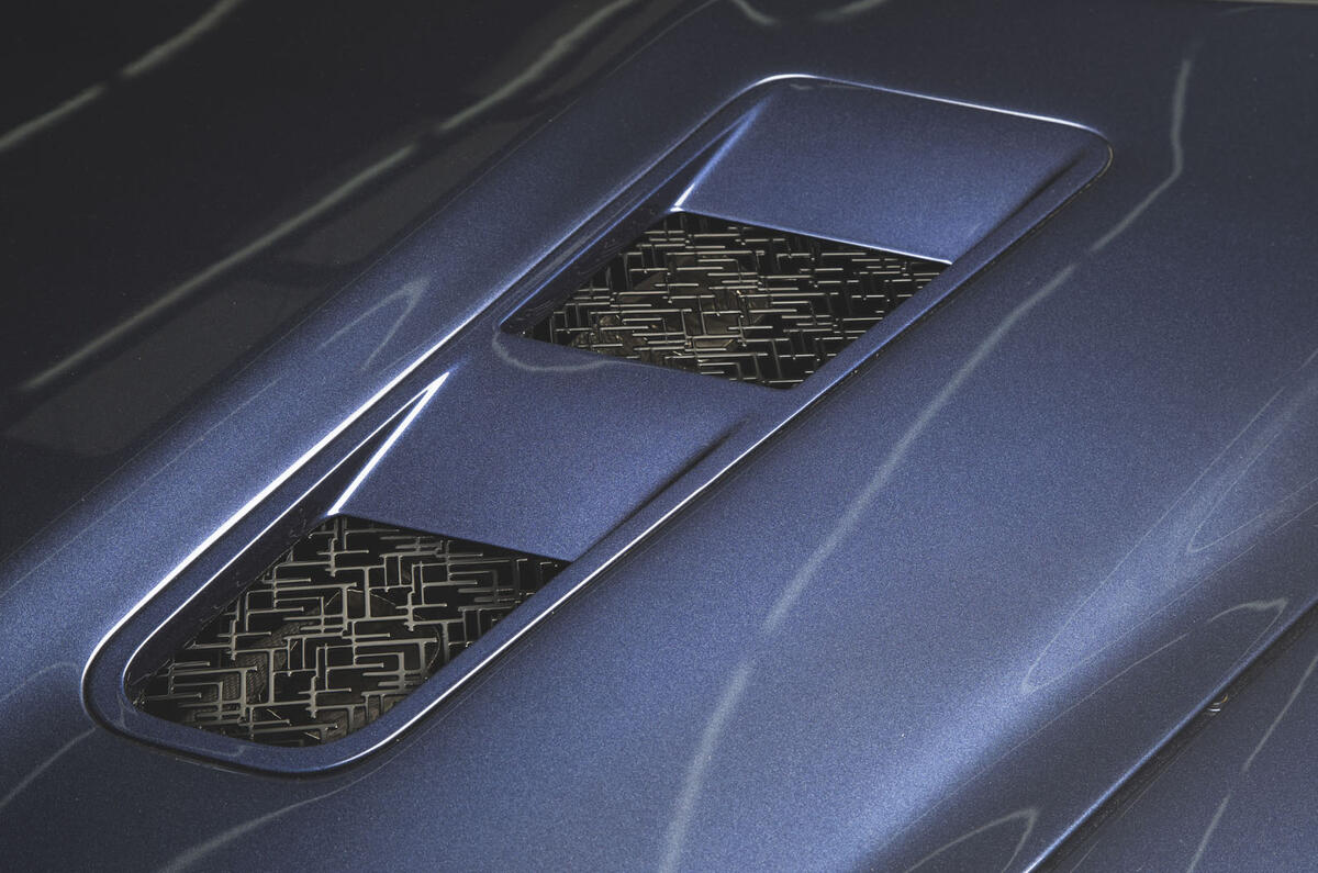 Ian Callum revives Aston Martin Vanquish