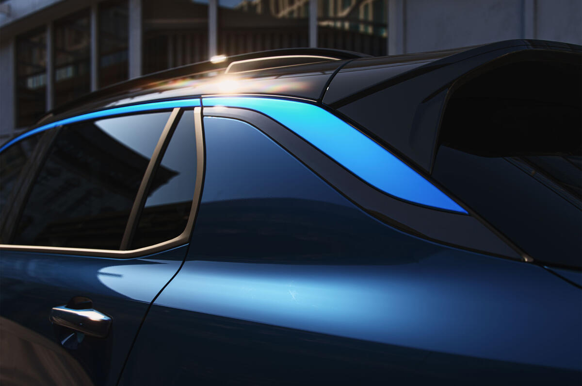 2020 Lynk&Co 01 - c-pillar 2020 Lynk&Co 01 - c-pillar