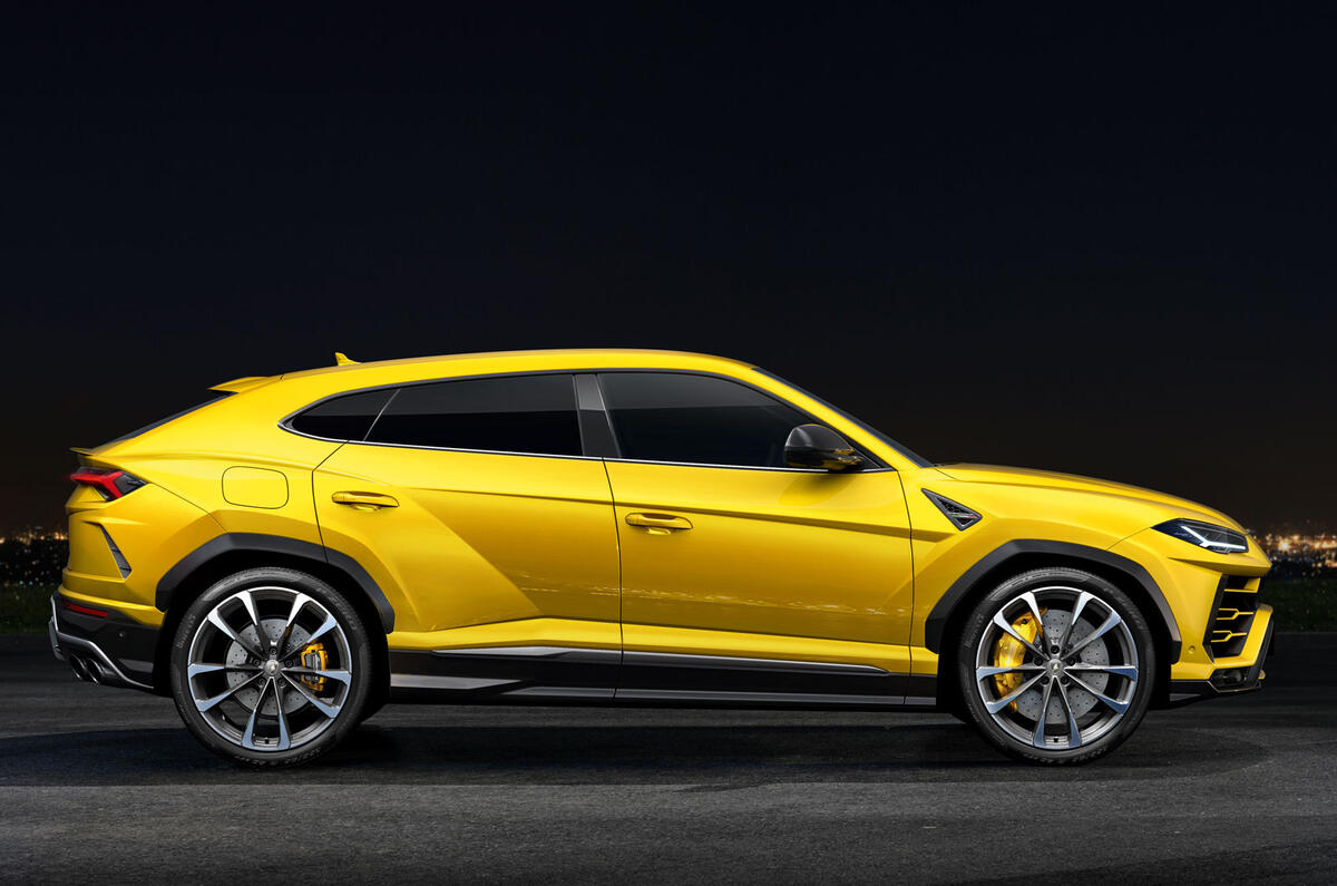 Lamborghini Urus revealed: 650bhp super-SUV can do 190mph