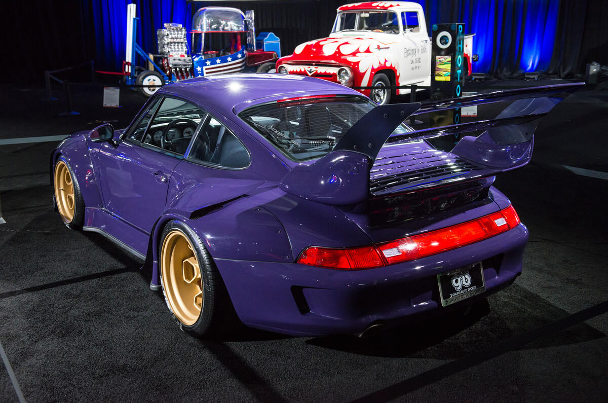PORSCHE 993 CS5