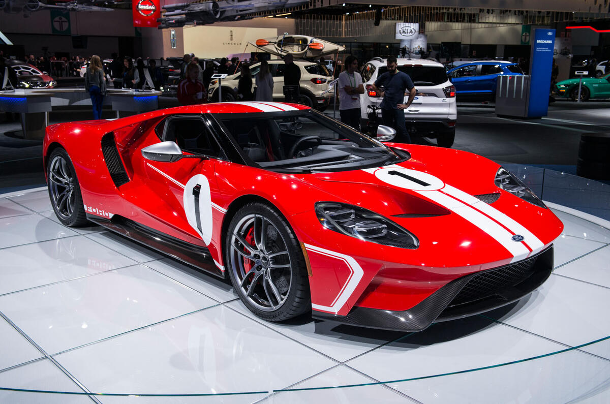 FORD GT