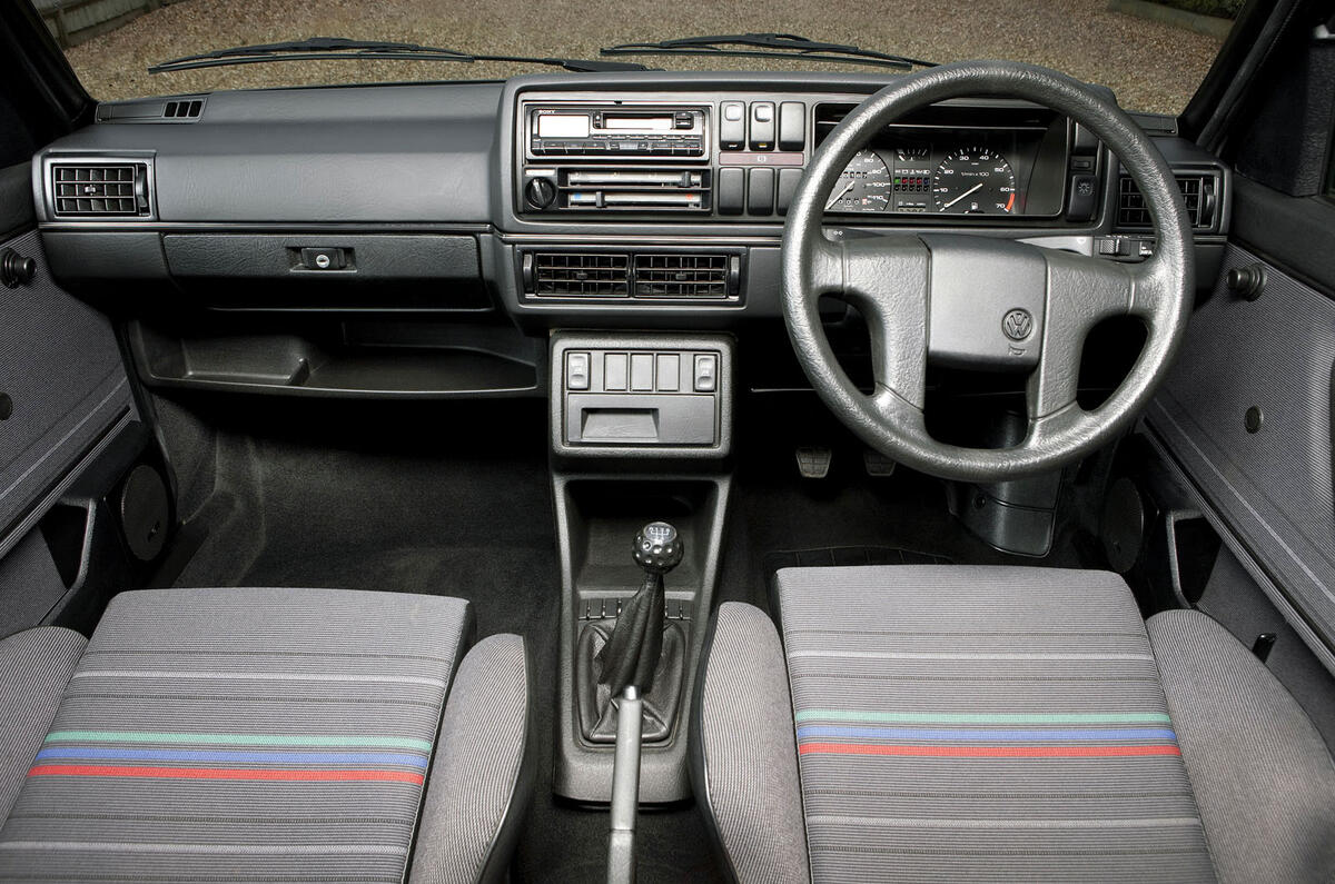 Used buying guide: Volkswagen Golf GTI Mk2 - dashboard