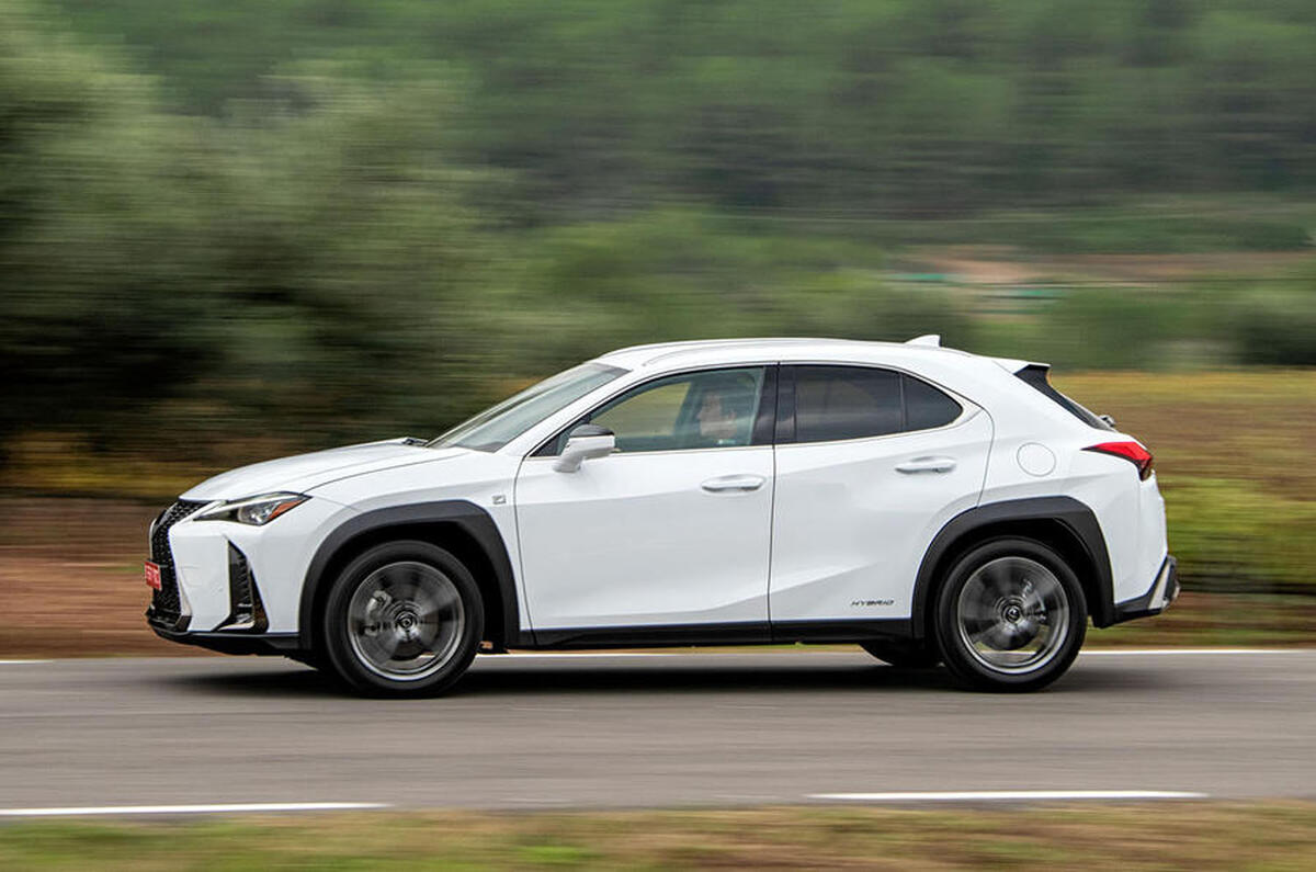 Lexus UX