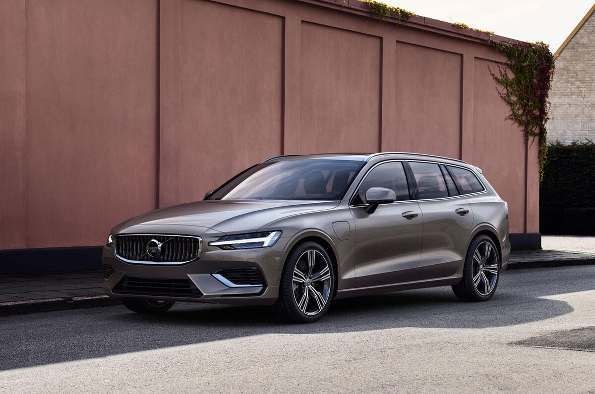 Volvo V60 estate unveiled ahead of Geneva motor show