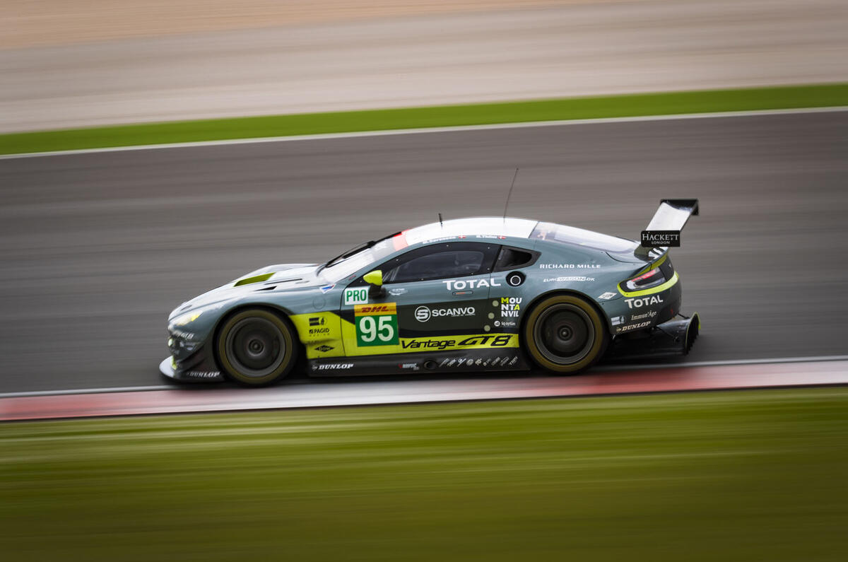 Aston Martin V8 Vantage GTE
