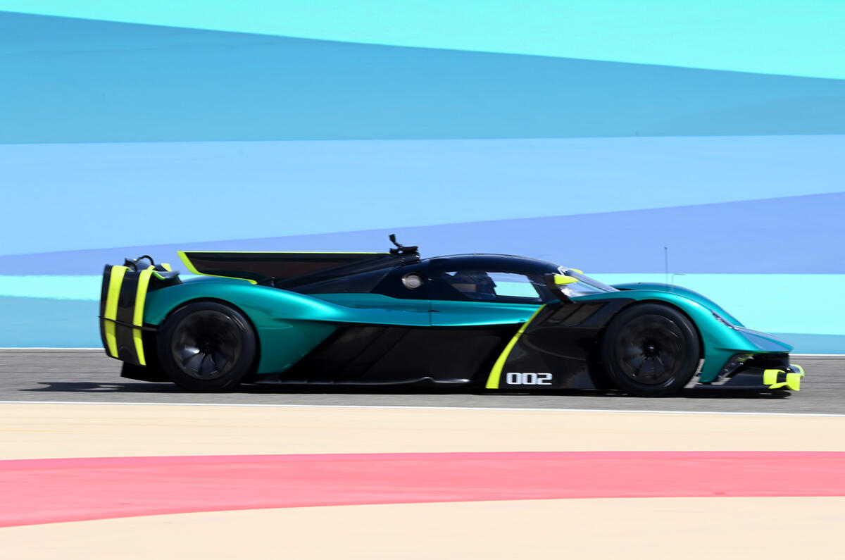 Valkyrie AMR Pro Bahrain 2022 05 Valkyrie AMR Pro Bahrain 2022 05