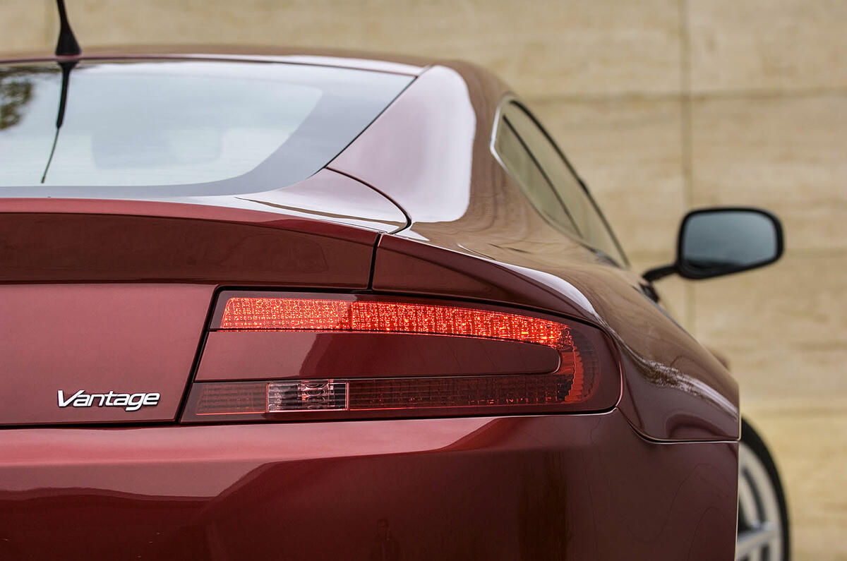 Aston Martin Vantage