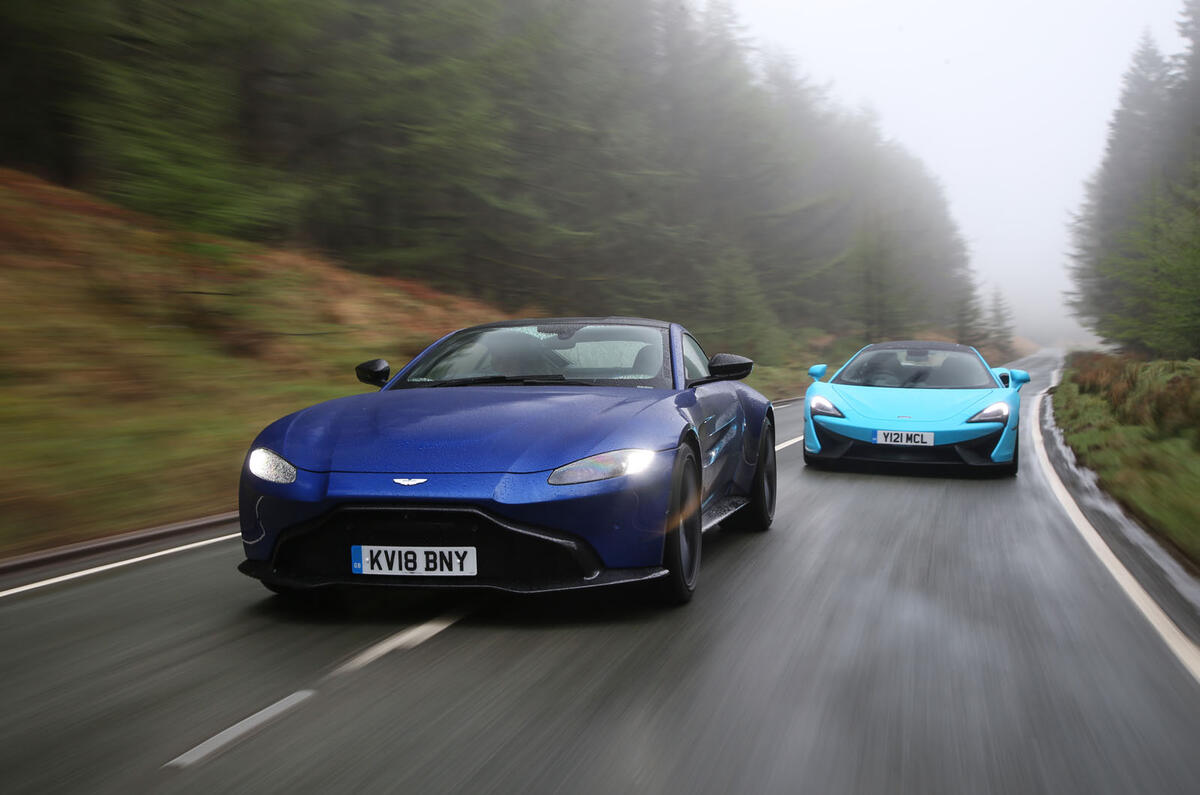 Aston Martin Vantage vs Porsche 911 vs McLaren 540c